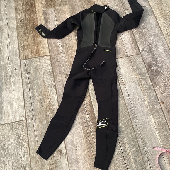 O’Neil Kid’s EPIC 3/2MM BACK ZIP FULL WETSUIT 10 or 12 - Picture 2 of 14